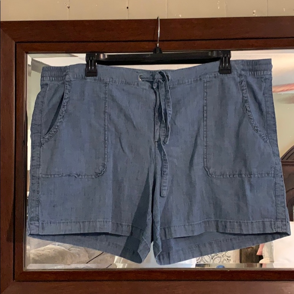 Boutique Denim Look Shorts